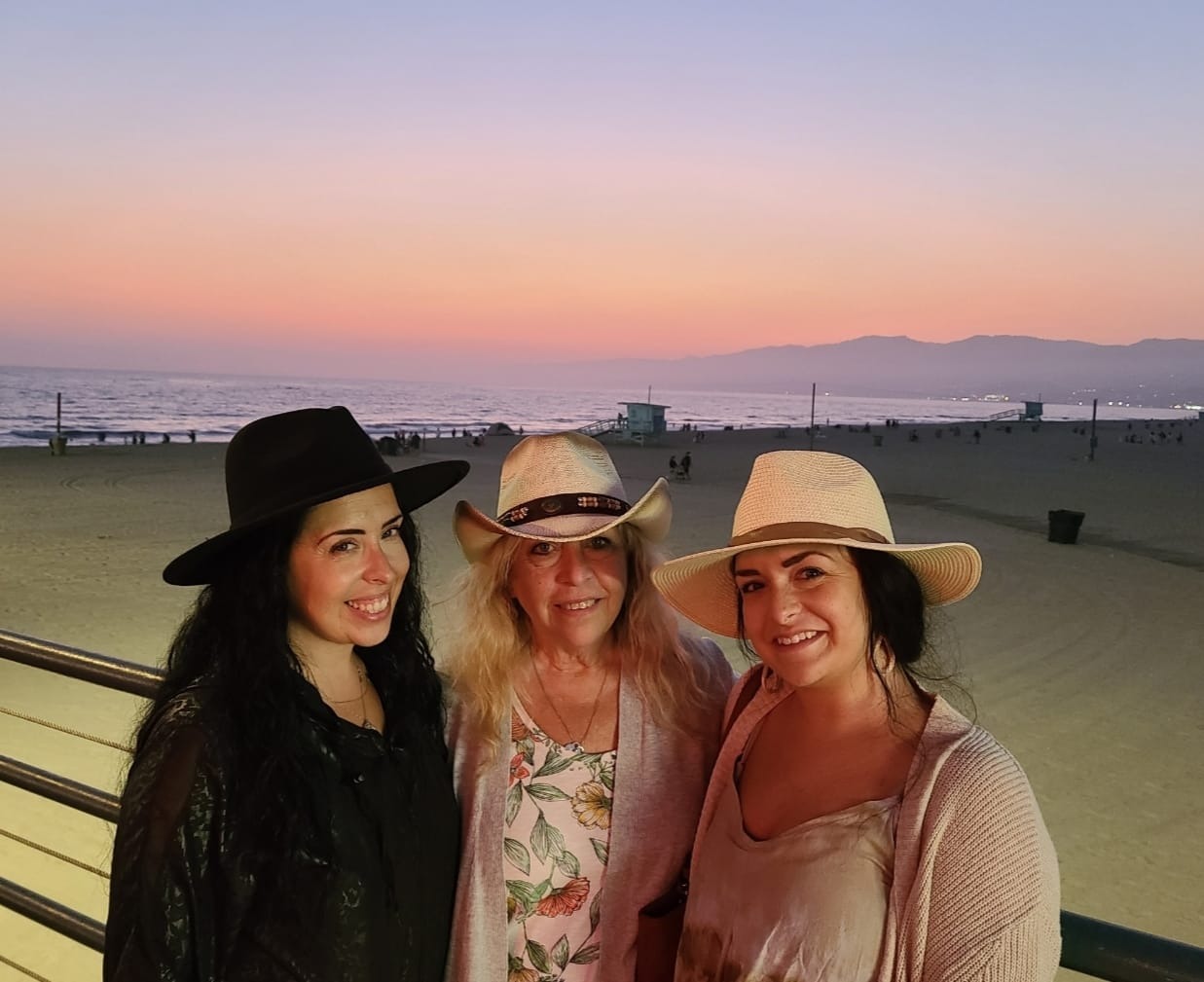 Help Jenni and the girls rebuild after devastating fire loss campaign photo, 2 of 8